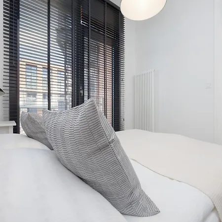 Modern & Bright Konesera Near To Pge National Stadium By Renters Warsaw